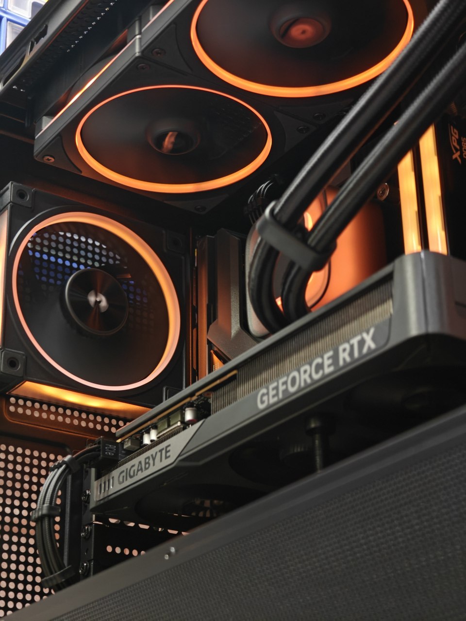 Сборка на Ryzen 7500F и RTX 5060 за 180.000 руб.??? 🫣 — фото 2 из 5